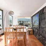 Superior C: Private Pool & Concierge Appartement *
