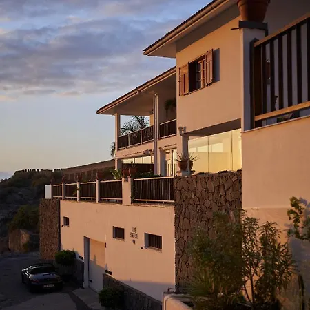 Superior C: Private Pool & Concierge Appartement *